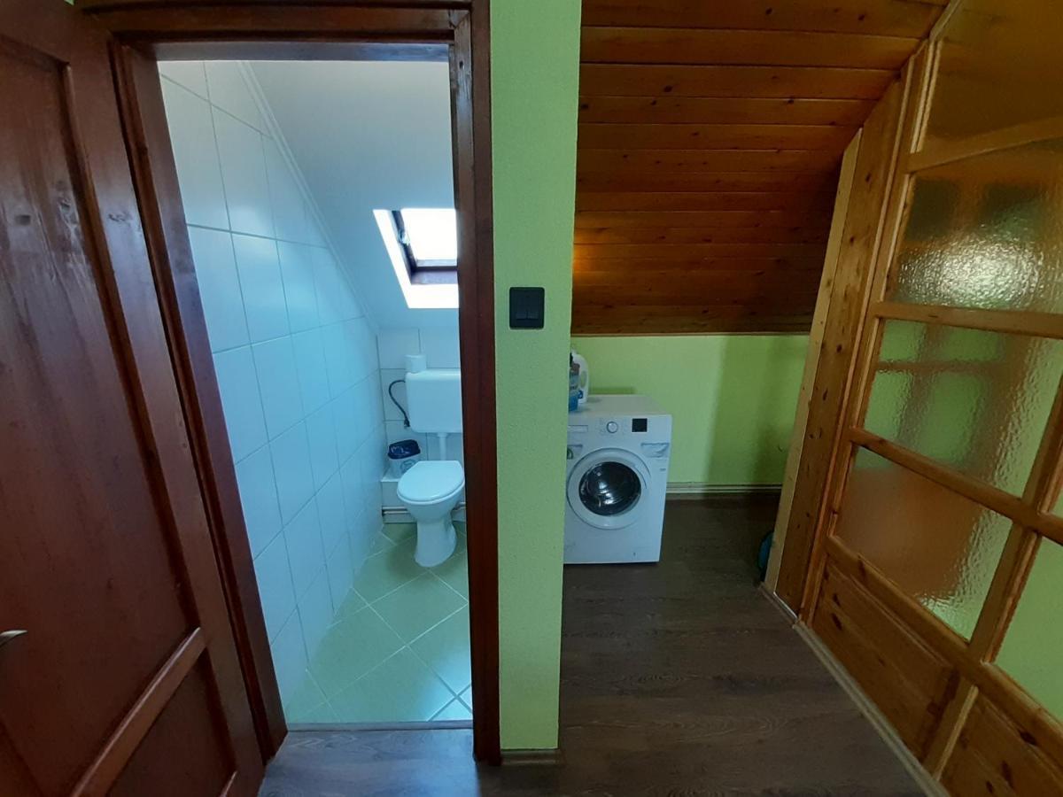 Estike Nyaralo Merevfalu Kerti Medencevel Zamárdi Extérieur photo